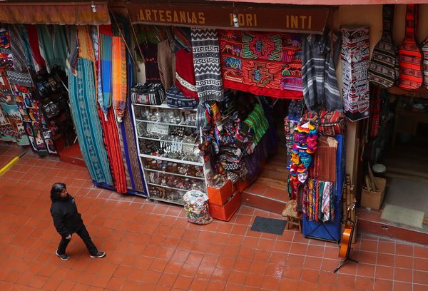 Funcionarios bolivianos tendrán vacaciones extra para reactivar el turismo - MarketData