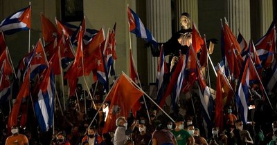 La Nación / Protesta de jóvenes artistas en Cuba sigue generando apoyo pese a disolución