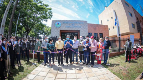 Crédito Agrícola inaugura nueva sede en la localidad de Fram