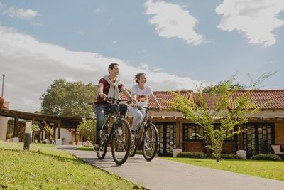 Conversatorio virtual sobre derechos sexuales y reproductivos de adolescentes y jóvenes en pandemia - Nacionales - ABC Color
