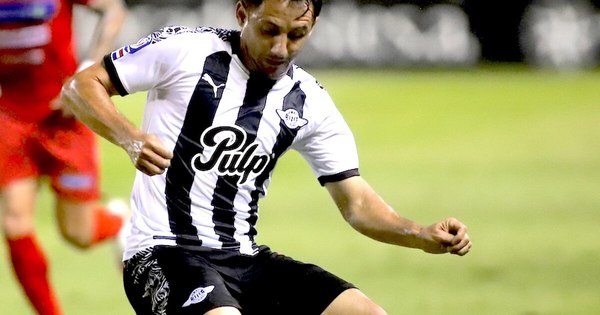 La Nación / Libertad tiene un rival peligroso