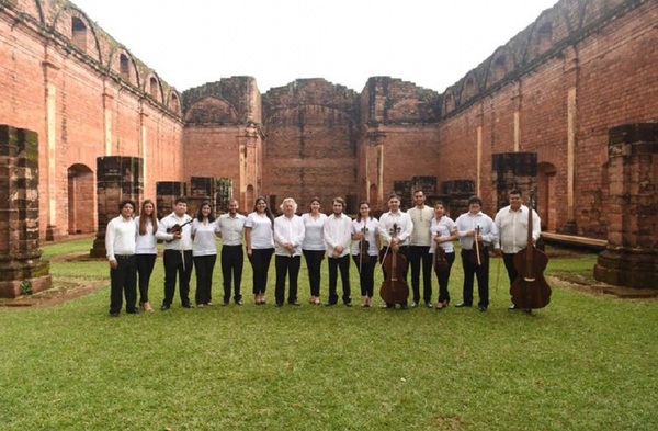 Sonidos Paraqvuaria en concierto de Navidad