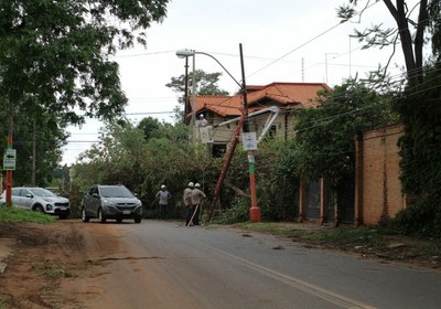 Ande activa protocolo para desastre de servicio, ante pronóstico de nuevas tormentas - ADN Paraguayo