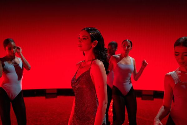 Dua Lipa deleita a sus fans con el show virtual “Studio 2054” - Música - ABC Color