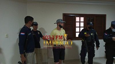 Aprehenden en la vía pública a un ciudadano brasileño que portaba un arma de fuego