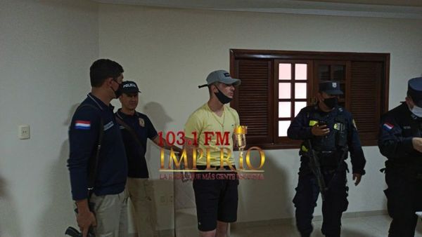 Aprehenden en la vía pública a un ciudadano brasileño que portaba un arma de fuego
