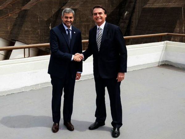 Bolsonaro y Abdo Benítez verificarán obras de puente entre Brasil y Paraguay