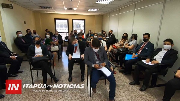 POR PRIMERA VEZ RENUEVAN CARNET PARA AUXILIARES DE JUSTICIA EN EL INTERIOR.