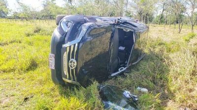 Hija de gobernador de Alto Paraná y su familia se salvan de milagro