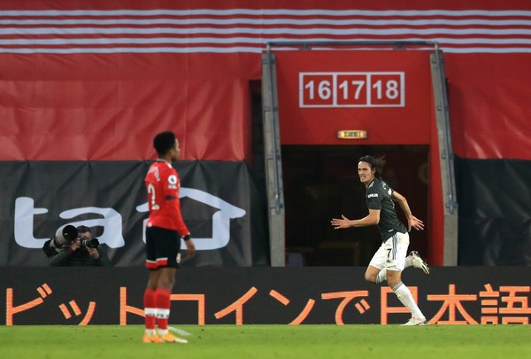 Cavani guía la remontada del Manchester United ante Southampton