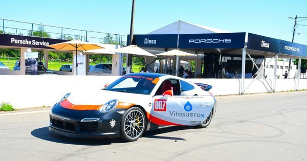 La Nación / Fantástico Porsche Track Day Experiencie en el autódromo