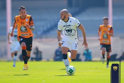 Con González e Iturbe, Pumas avanza a 'semis' en México