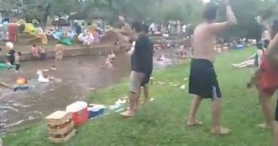 La Nación / Inconsciencia ciudadana: denuncian aglomeración en balneario de Caacupé