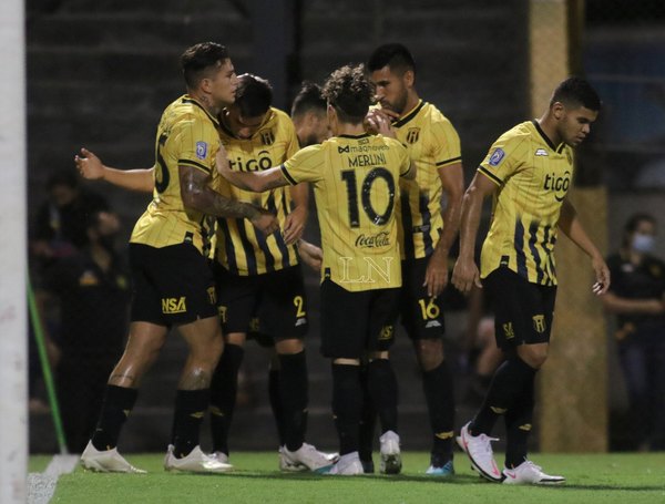 Guaraní derrota a Luqueño y se mete en zona de liguilla