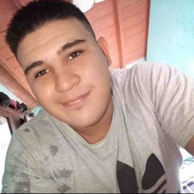 Joven fallece electrocutado en un partido de fútbol - Nacionales - ABC Color