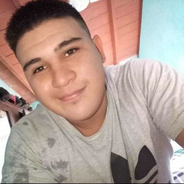 Joven fallece electrocutado en un partido de fútbol  - Nacionales - ABC Color