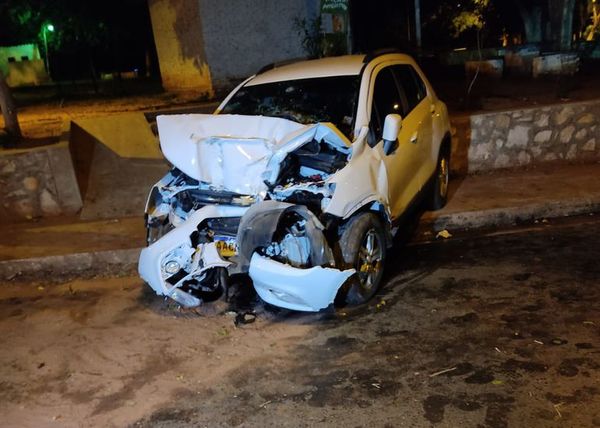 Una embarazada herida tras choque en Ñemby - Nacionales - ABC Color