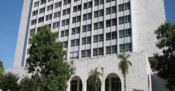 La Nación / Vence plazo para dictar sentencia