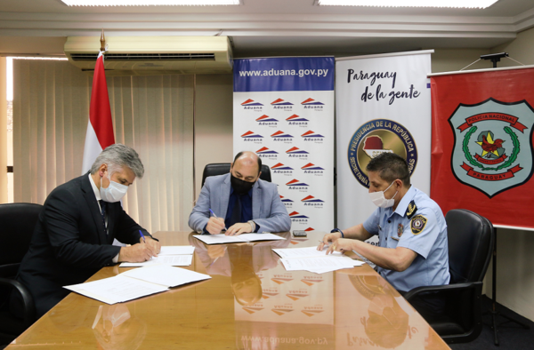 Amplían por tres años más el convenio para el control de contenedores | .::Agencia IP::.