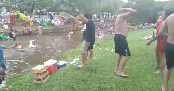 La Nación / Alcohol, aglomeración y descontrol en balneario de Caacupé