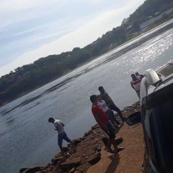 Adolescente muere ahogado en aguas del río Paraná