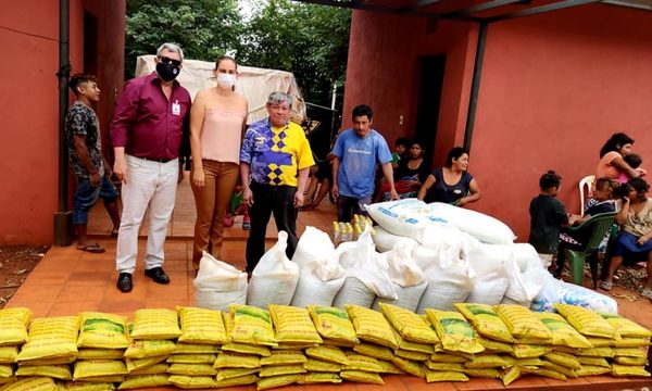 Gobernación entrega kits de alimentos a comunidades indígenas