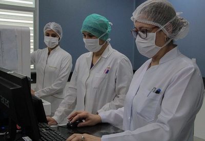 Más de 4.600 médicos fueron afectados hasta ahora por el COVID-19