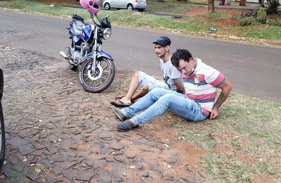Apresan a motochorros que asaltaron frente a policías