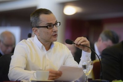 Nelson Argaña arremete contra José Alberto Alderete: “Es el demonio negro y no por su cutis, sino por su alma” » Ñanduti