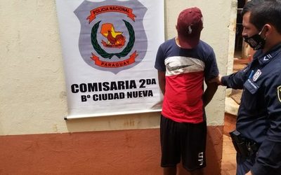 Cae tras asaltar con cuchillo a pasajera en un bus