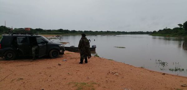 Rescatan cuerpos de jóvenes desaparecidos en el río Paraguay - Nacionales - ABC Color