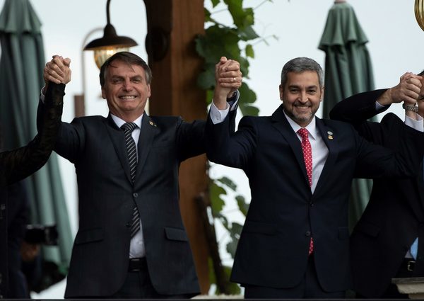Bolsonaro y Abdo Benítez mantendrán un encuentro con "agenda abierta" - MarketData