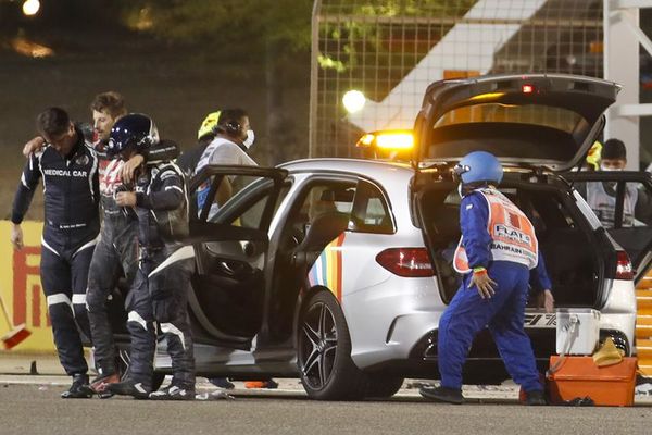 El accidente de Romain Grosjean visto desde el coche medicalizado - Automovilismo - ABC Color