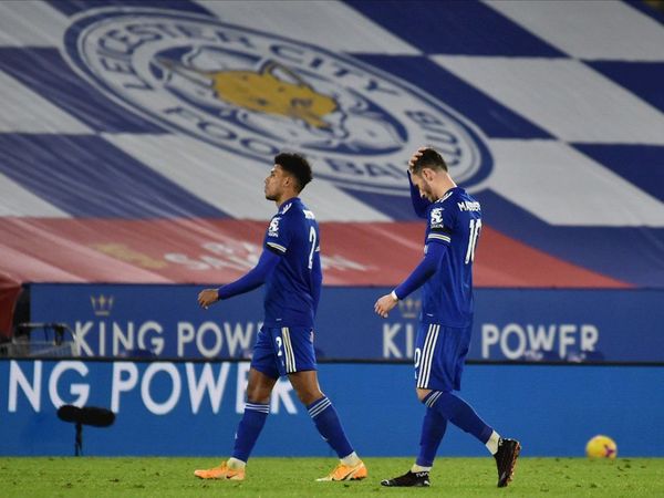 El Leicester no puede igualar al Tottenham y Liverpool al frente de la tabla