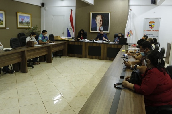 Inician proceso de construcción de 12 locales educativos