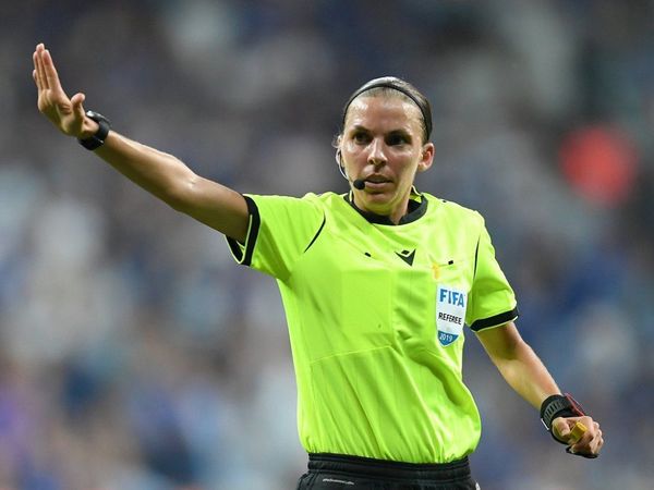 Frappart será la primera mujer que arbitre un partido de la Champions