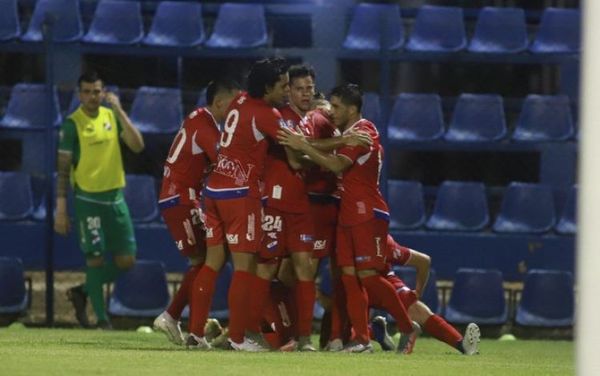 En un partidazo, Nacional derrotó a Sol de América