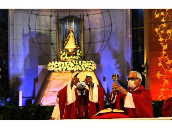 Instan a vivir eucaristía con entrega, ser solidarios y luchar por la justicia