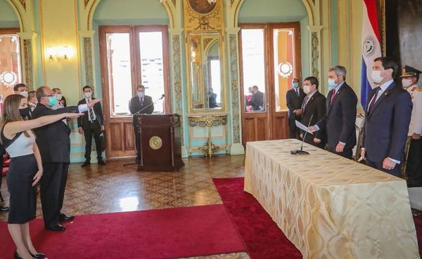 Juran nuevos embajadores - Nacionales - ABC Color