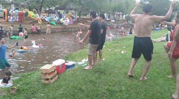 Aplicarían restricciones sanitarias en Navidad y fin de año