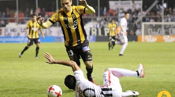 Fallece el ex jugador de Guaraní Édgar "Pupi" Aranda