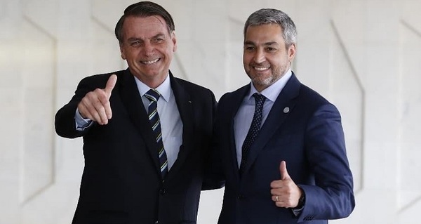 Abdo y Bolsonaro verifican avances del Puente de Integración