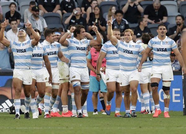 Suspenden a capitán de Los Pumas por mensajes xenófobos contra paraguayos
