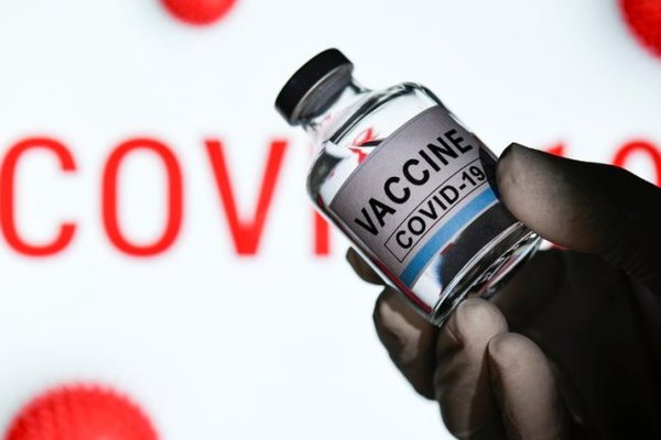 Pfizer solicitó a la UE autorización de emergencia para su vacuna contra el covid