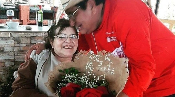 Asador Benítez se recuperó del Covid-19: “Mi esposa sigue viva en nosotros”