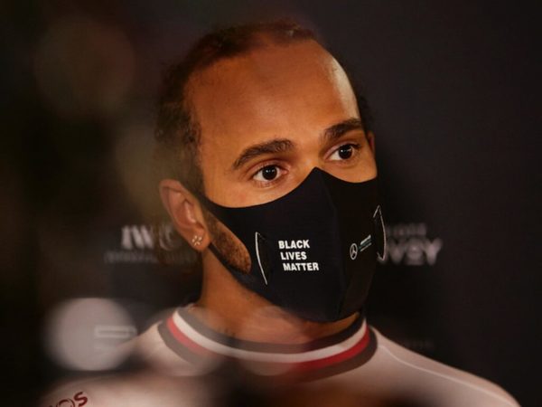 Lewis Hamilton dio positivo al Covid-19 | OnLivePy