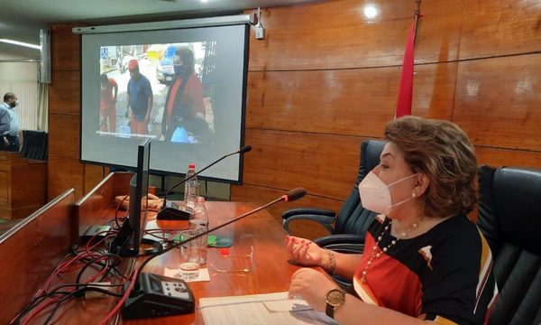 Vice presidenta de la Junta, Fabiana Benegas, “niega quiebra en la comuna”