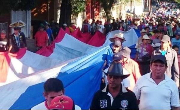 Campesinos de Misiones se movilizarán contra inclusión de fondos sociales de las binacionales en el PGN - El Trueno