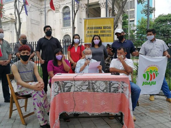 Convocan a movilización contra "stronismo vigente" por Día de los DDHH