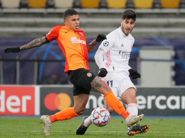El grupo B se comprime con la victoria del Inter y la derrota del Real